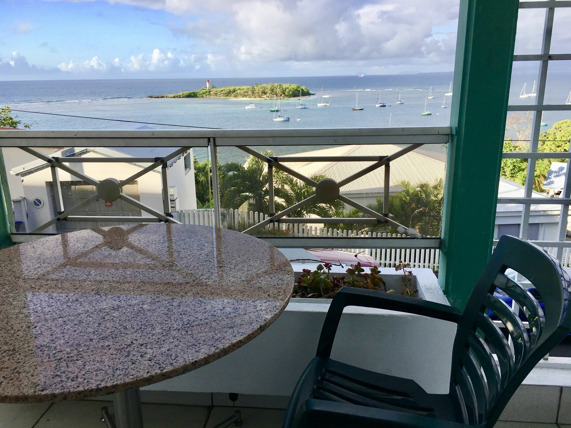 Turquoise Guadeloupe - Vue Et Lagon Le Gosier (Grande-Terre)