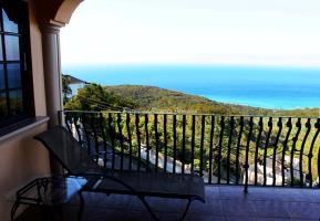 Paradise Clarridge View 3* Montego Bay