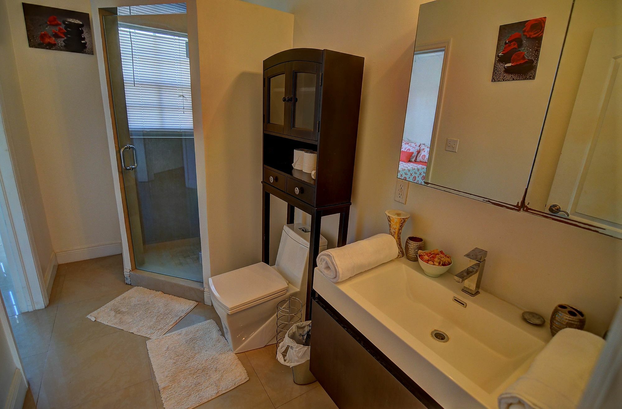 Star Self-serviced Apartment