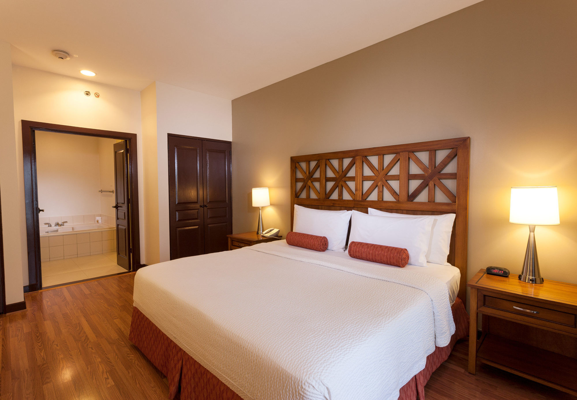Hotel Courtyard By Marriott