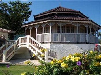 Hotel Paradise Clarridge View Montego Bay