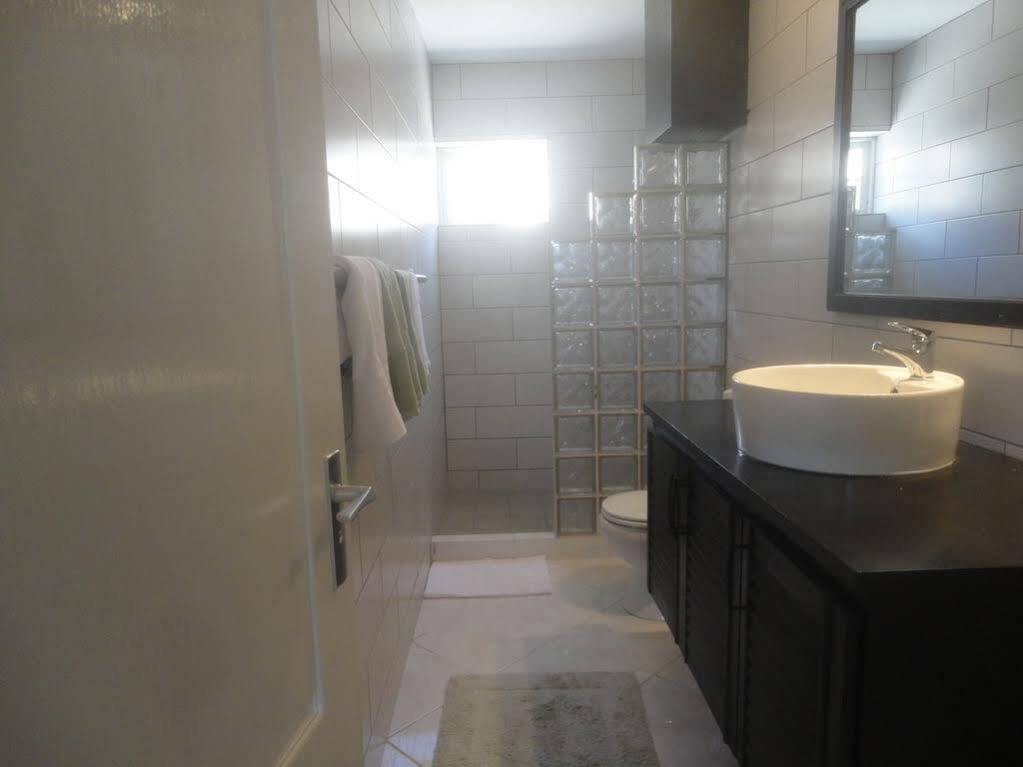 Apartment Landslake Palm Beach