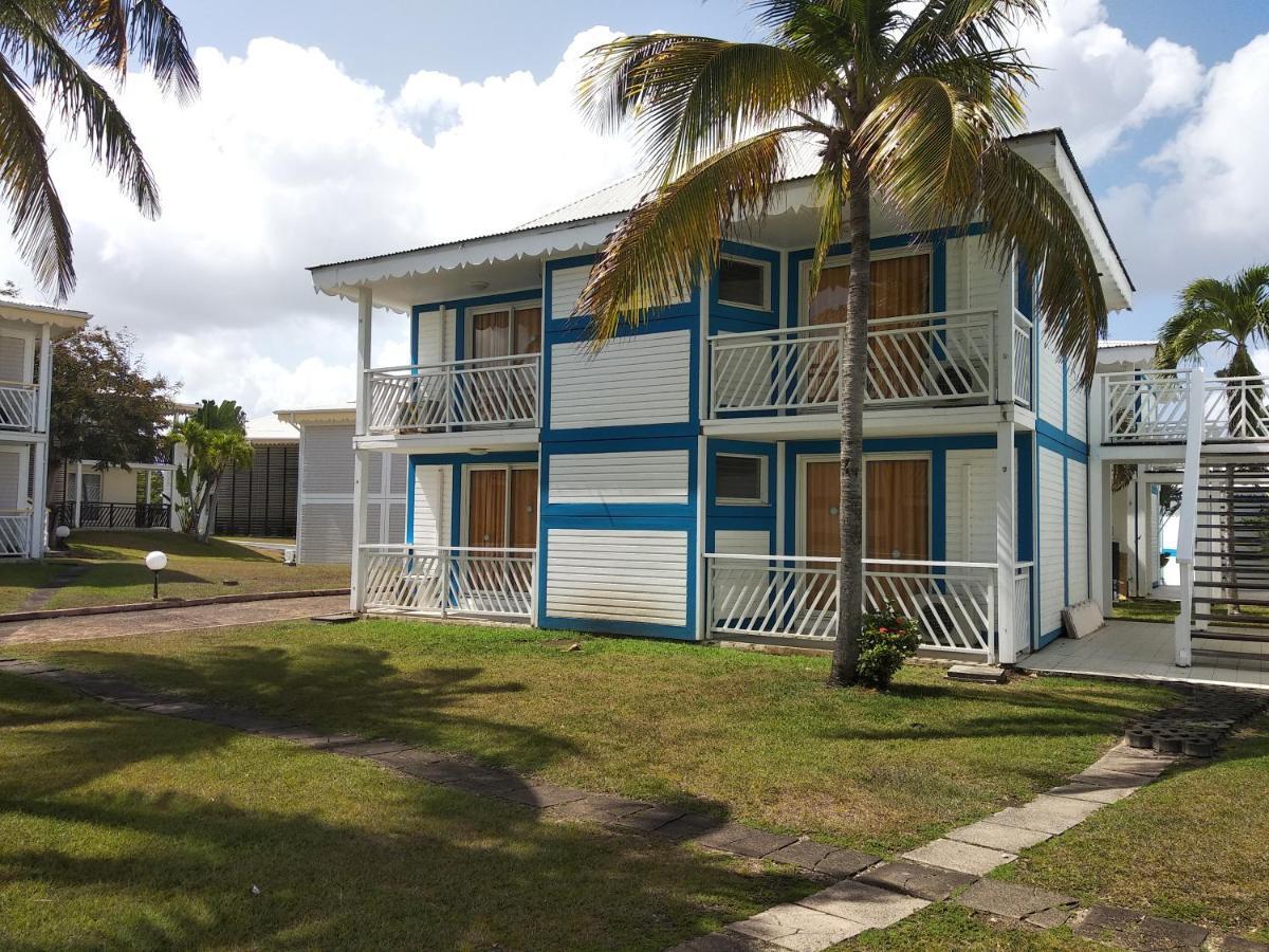 Avec Grande Piscine, Vanille Caraibes