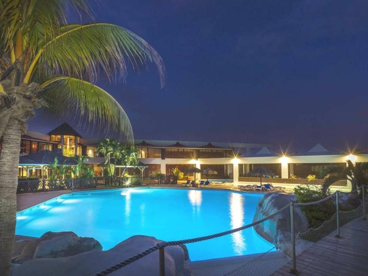 Methys Des Iles -manganao Francois 971 Apartamento