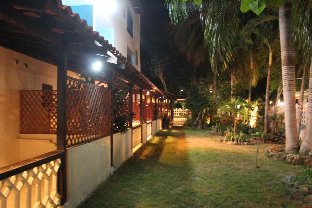 Aparta Azzurra Hotel Boca Chica