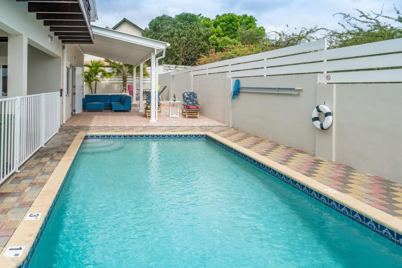 Villa Vivaldi Your Private Place Willemstad