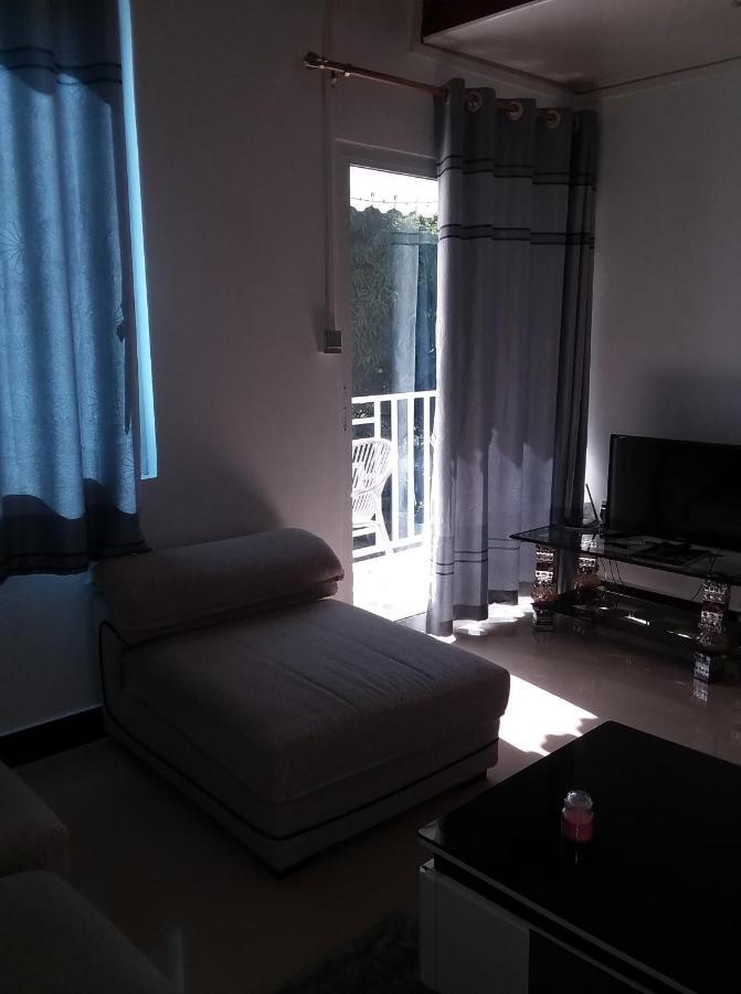 Riverside 3*