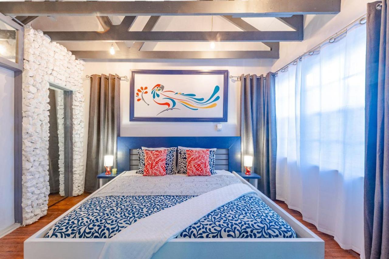 Viking Hill Oceanfront & Apartment *