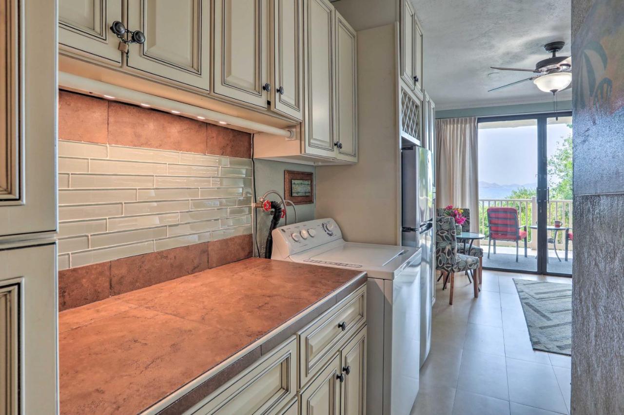 Saint Thomas With Ocean Views, Walk To Beach!